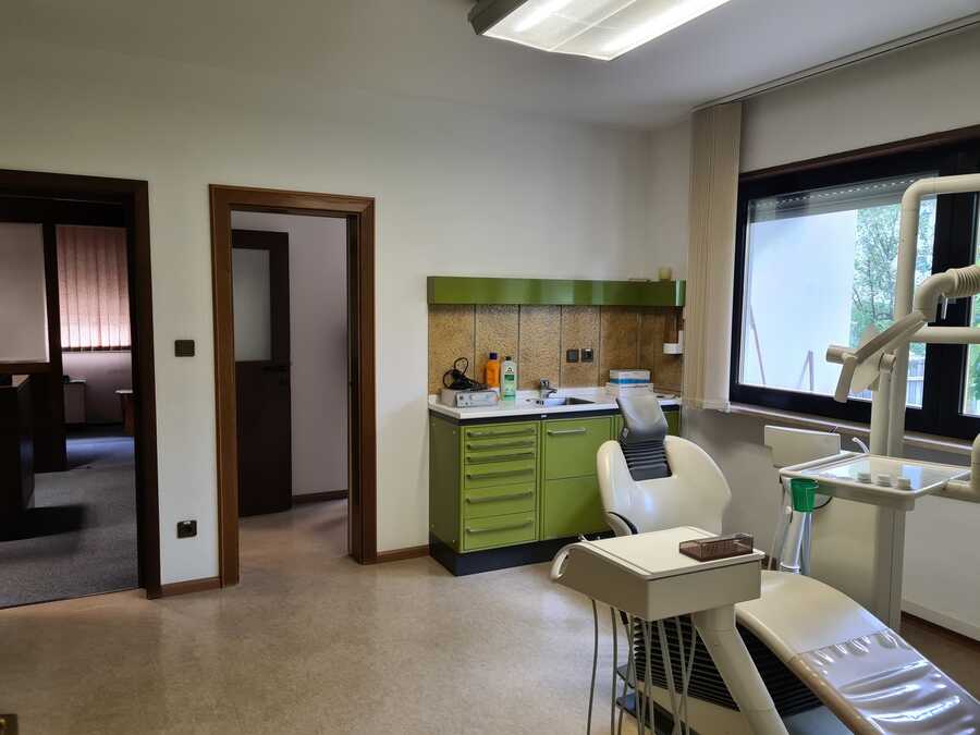 Große helle Praxis, Büro, Studio zu vermieten 5