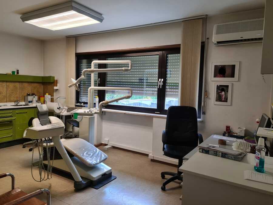 Große helle Praxis, Büro, Studio zu vermieten 7