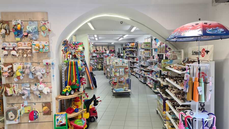 Schönes Geschäftslokal in bester Lage zu vermieten 3