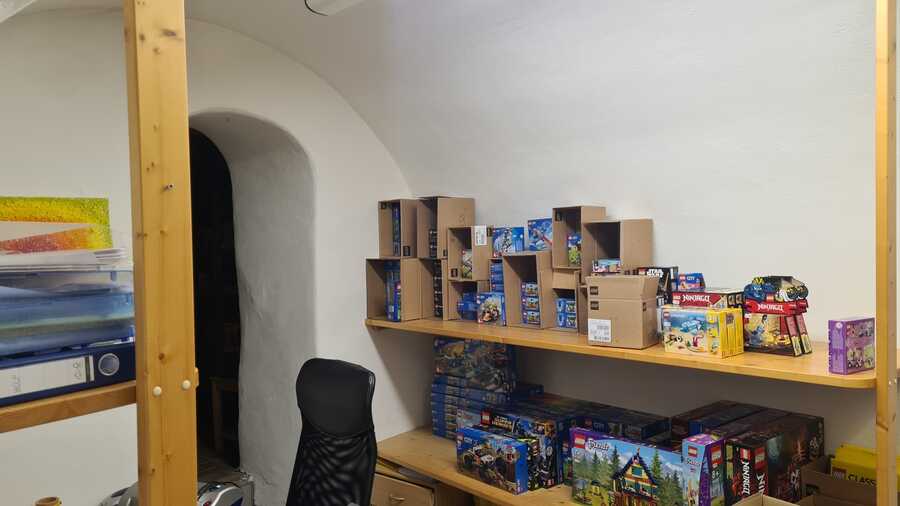 Schönes Geschäftslokal in bester Lage zu vermieten 8