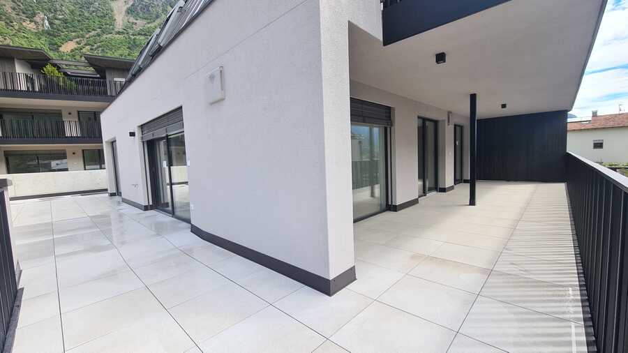 Wunderschöne 4-Zimmerwohnung mit 106 m2 Südterrasse 6