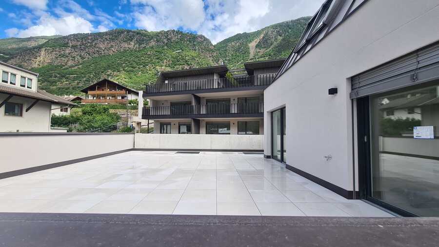 Wunderschöne 4-Zimmerwohnung mit 106 m2 Südterrasse 8
