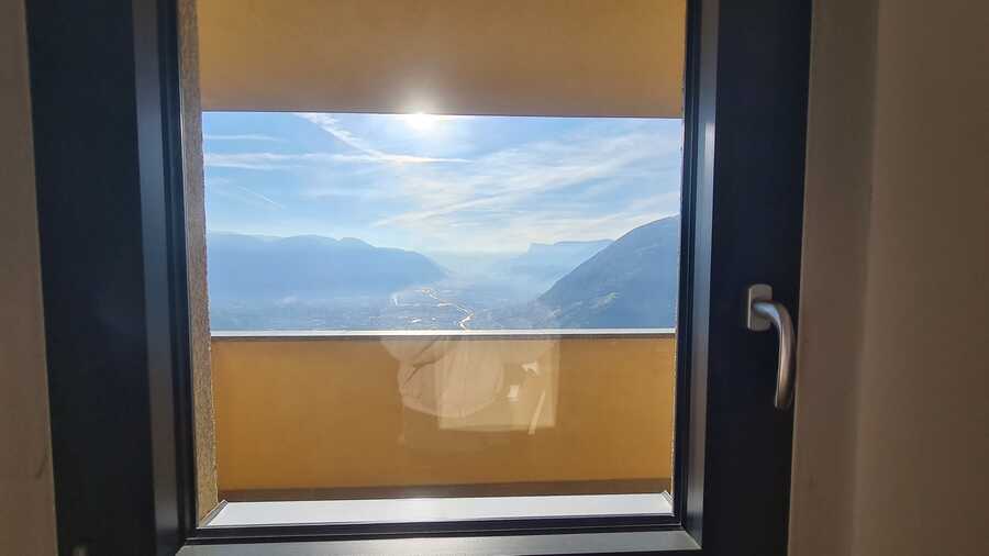 Einzigartiger geschlossener Hof mit Residenz in Traumlage 9