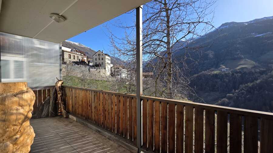 Helle Wohnung mit Terrasse & Garten mit wunderschöner Aussicht in Mat 10