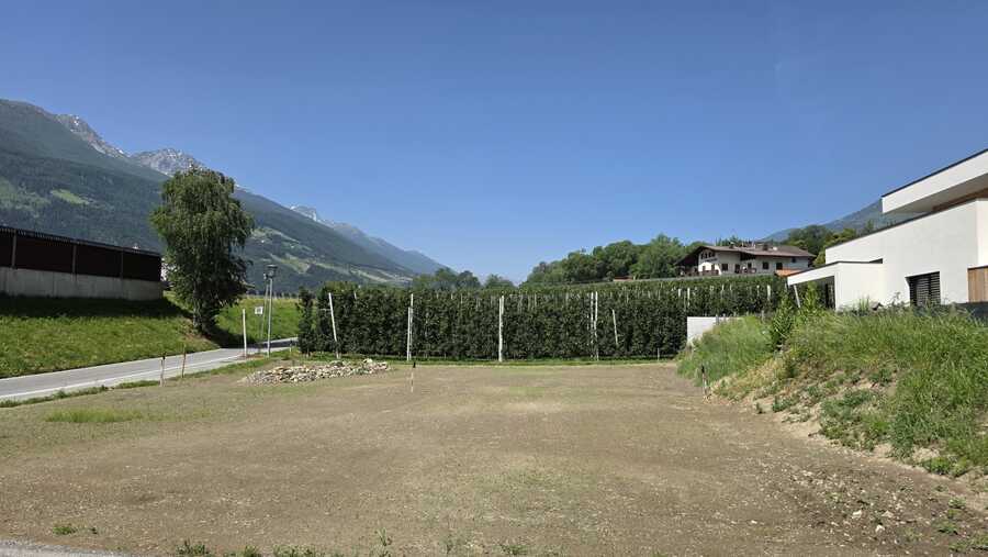 Baugrundstück in sonniger Lage in Goldrain zu verkaufen 8