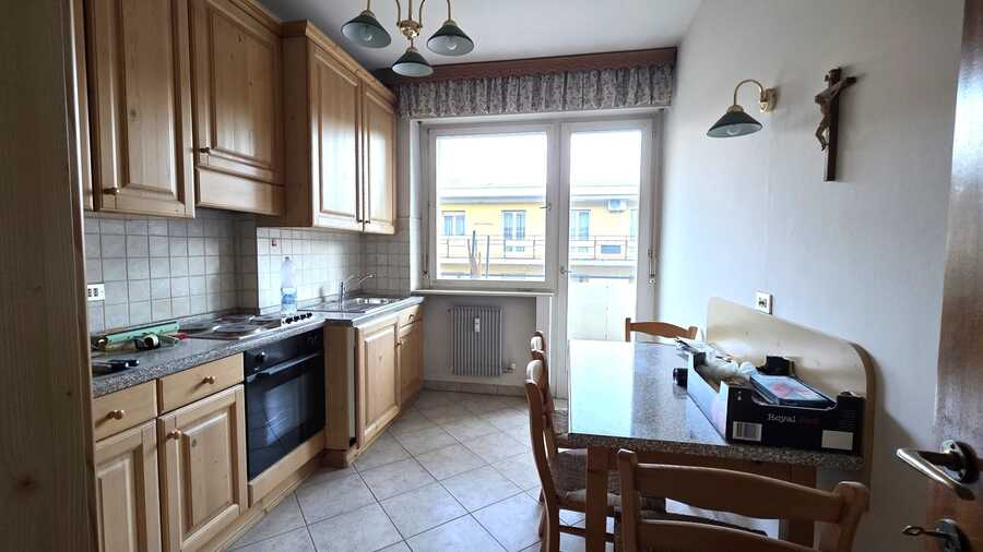 Preiswerte 4-Zimmerwohnung mit sehr interessantem Potential - Südbalk 2