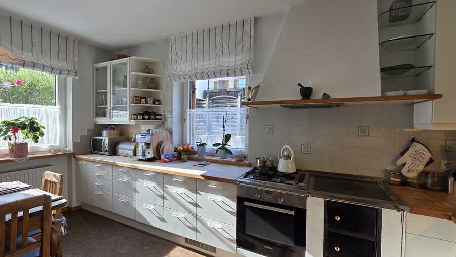 Eckreihenhaus mit gemütichem Garten in ruhiger Lage – Wohnen mit Be 6