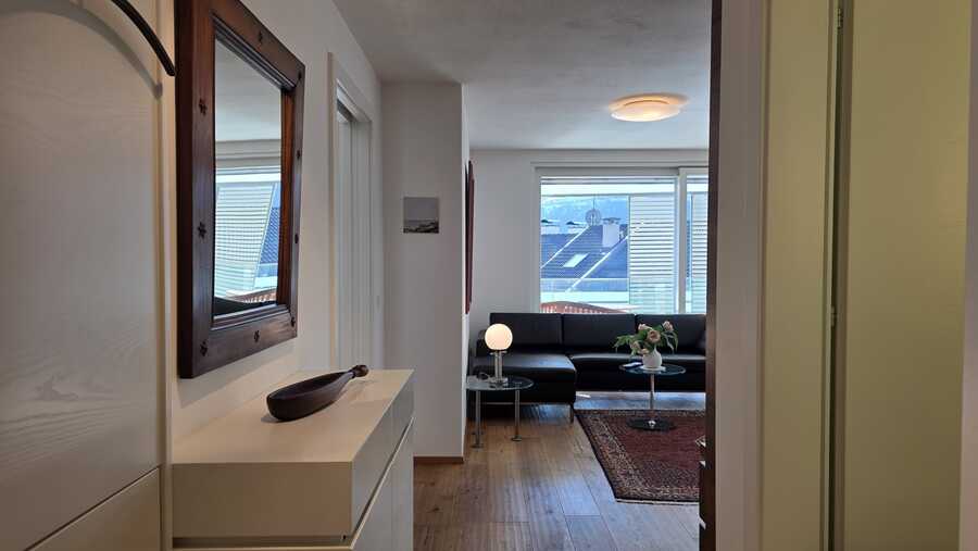 Stilvolle Vierzimmerwohnung im Zentrum von Schlanders mit Panoramaausb 2