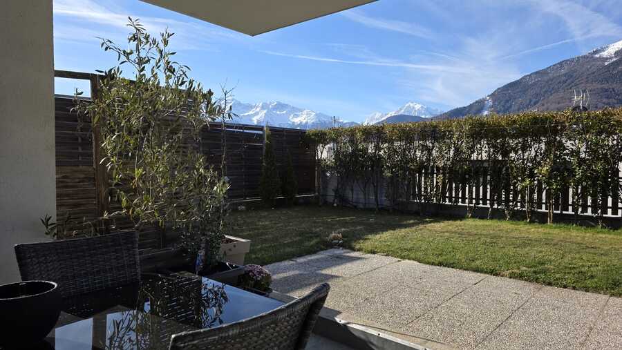 Attraktive 3-Zimmerwohnung in Mals mit großzügigem Garten und Ortler 2