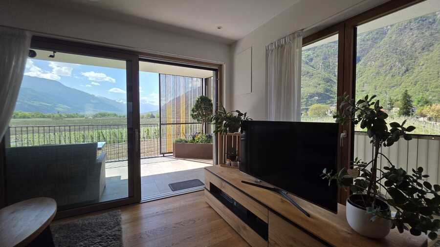 Exklusive, neuwertige Dachgeschosswohnung mit Panoramaterrasse in Rabl 8