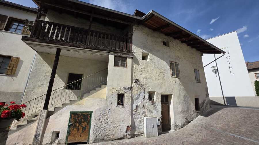 Bestandshaus in zentraler Lage von Schlanders – Verwirklichen Sie Ih 3