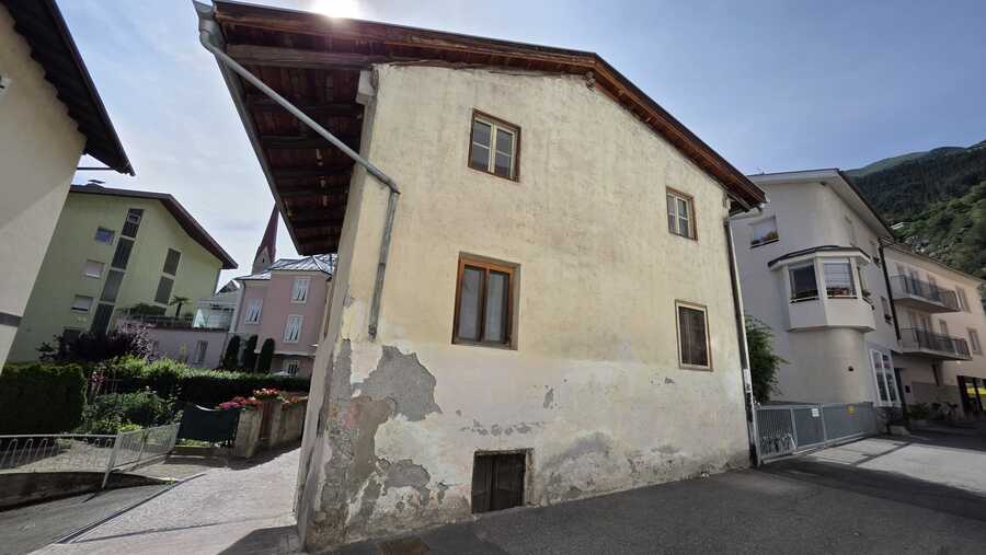 Bestandshaus in zentraler Lage von Schlanders – Verwirklichen Sie Ih 6