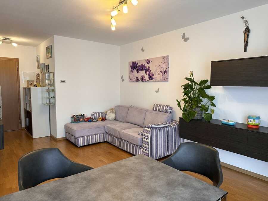 Dreizimmerwohnung in ruhiger Wohnzone 2