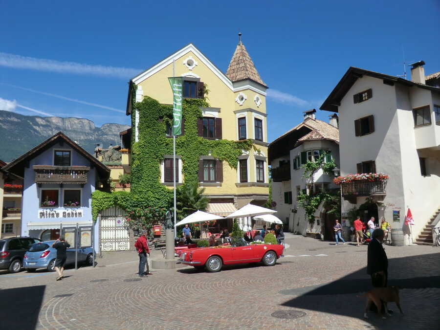 Prachtvolle Vierzimmerwohnung mit großem Wintergarten
