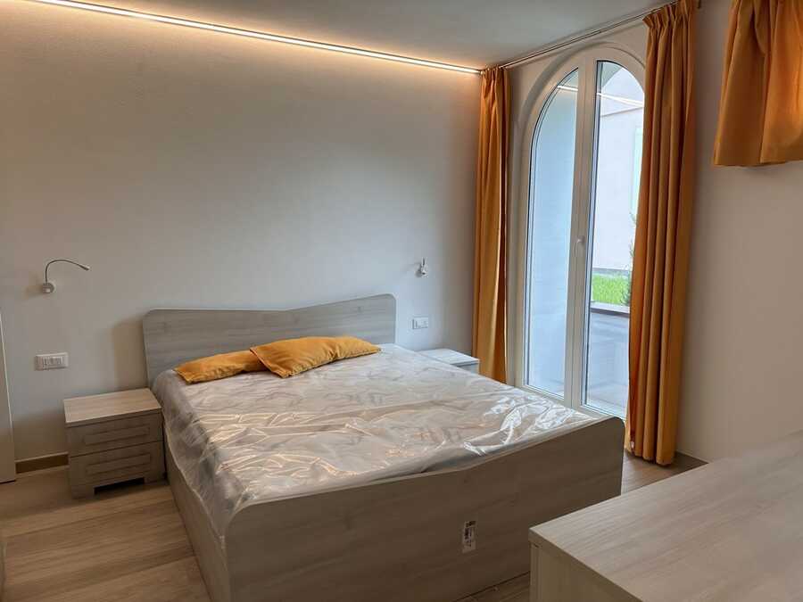 Frisch renovierte Dreizimmerwohnung in ruhiger Wohnzone 2