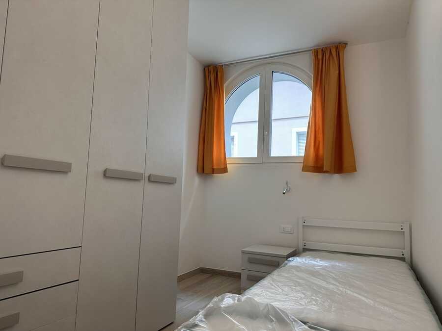 Frisch renovierte Dreizimmerwohnung in ruhiger Wohnzone 3