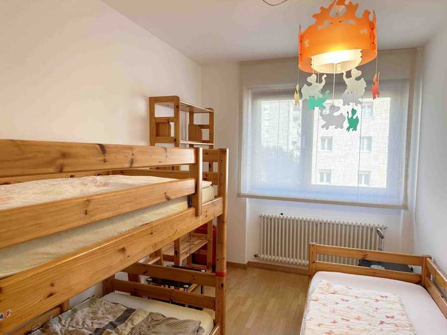 Drei- Vierzimmerwohnung mit Terrasse in guter Lage 3
