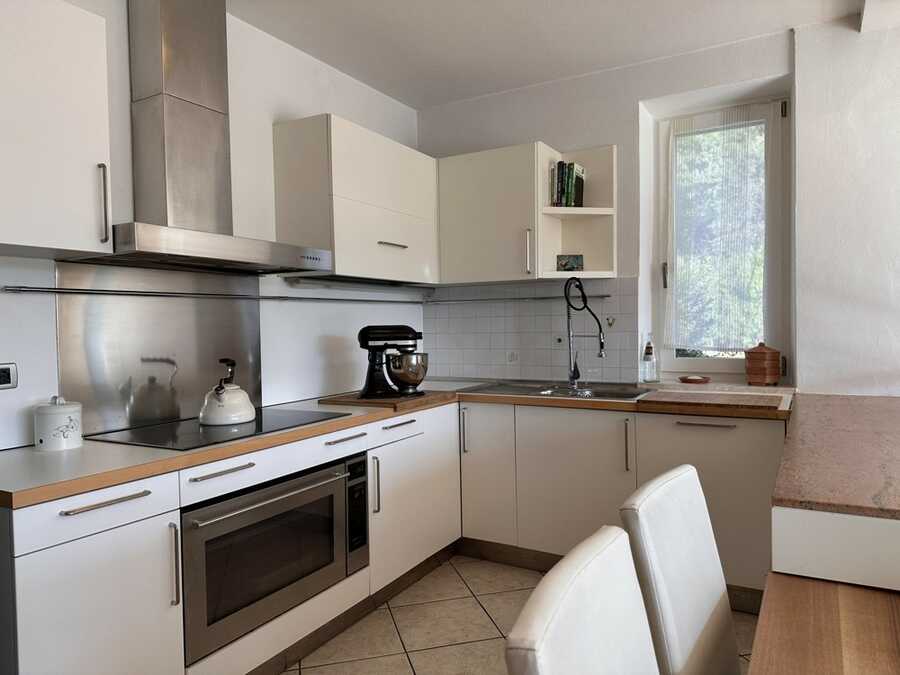 Geräumige Dreizimmerwohnung mit großer Terrasse 2