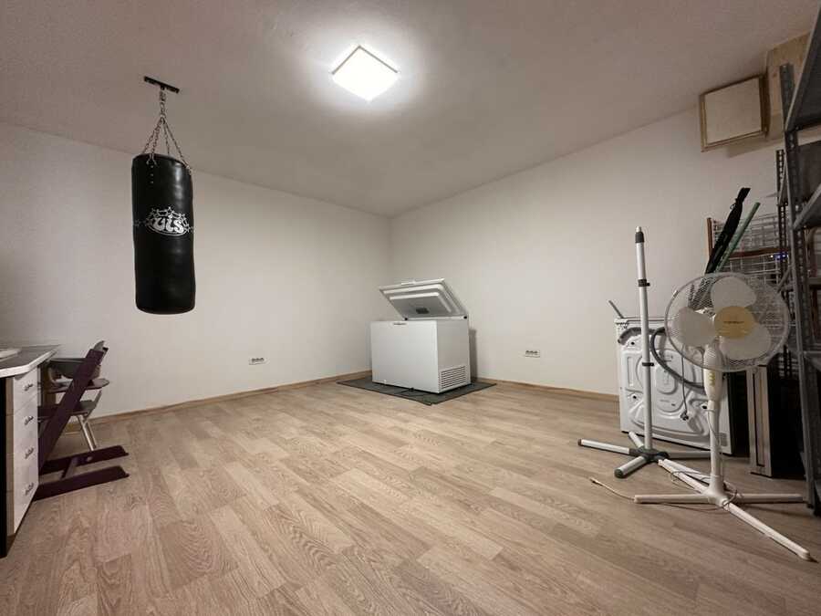 Geräumige Dreizimmerwohnung mit großer Terrasse 5