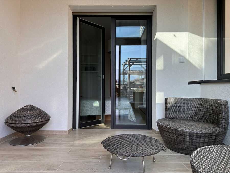 Geräumige Dreizimmerwohnung mit großer Terrasse 6