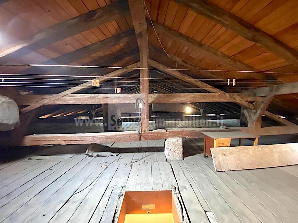 Herrschaftliche Wohnung im Zentrum mit sehr großzügigem eigenem G... 8 Herrschaftliche Wohnung im Zentrum mit sehr großzügigem eigenem G... 8