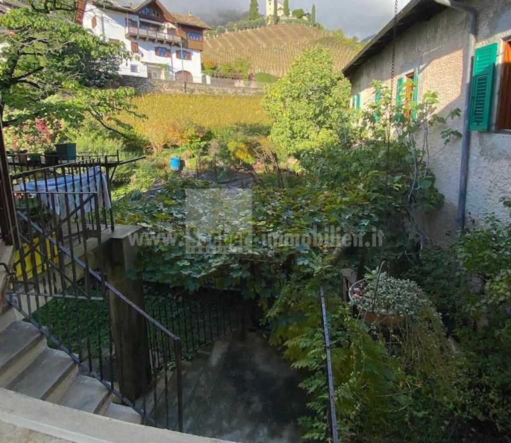 Herrschaftliche Wohnung im Zentrum mit sehr großzügigem eigenem G... 9 Herrschaftliche Wohnung im Zentrum mit sehr großzügigem eigenem G... 9