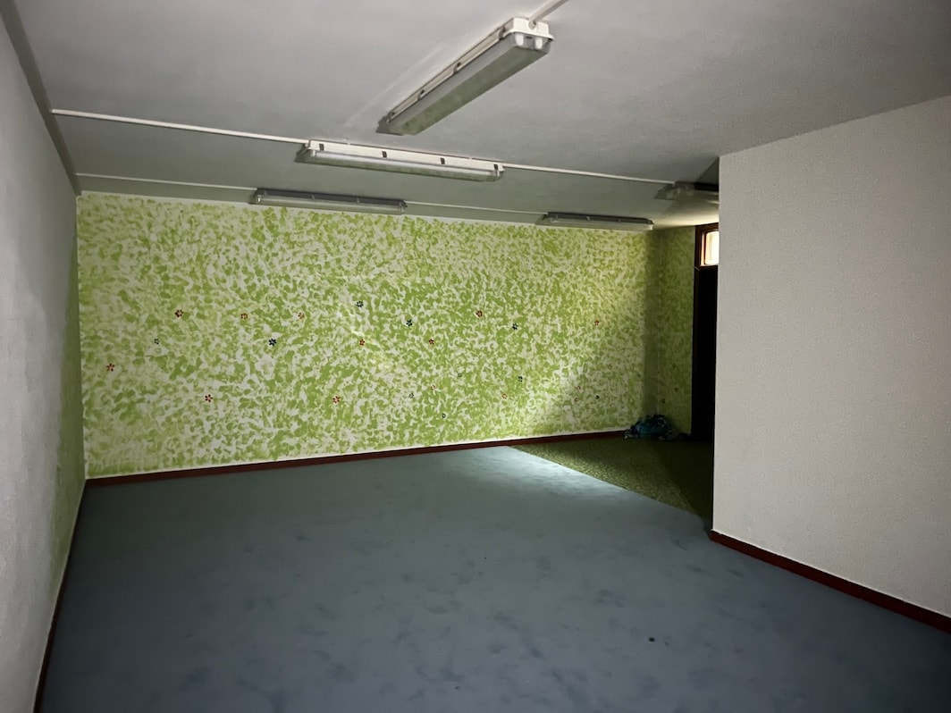 Büro im Zentrum von Mitterolang zu verkaufen Büro im Zentrum von Mitterolang zu verkaufen