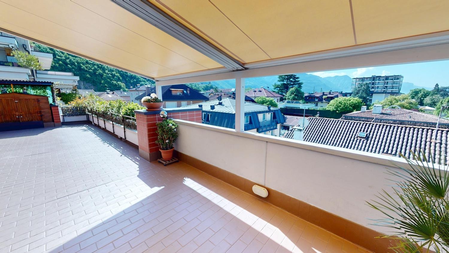3,5-Zimmerwohnung mit 100 m² Terrasse in St.Jakob, Leifers 3,5-Zimmerwohnung mit 100 m² Terrasse in St.Jakob, Leifers