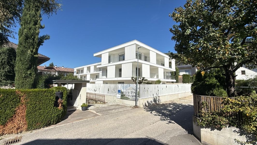 B2 Brixen – The White Residence: Exklusiver Monolokal mit clevere... B2 Brixen – The White Residence: Exklusiver Monolokal mit clevere...