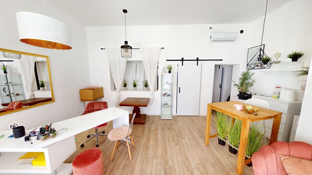 Geschäft - ideal als Kosmetiksalon oder Nagelstudio - in Bozen, D... 7 Geschäft - ideal als Kosmetiksalon oder Nagelstudio - in Bozen, D... 7