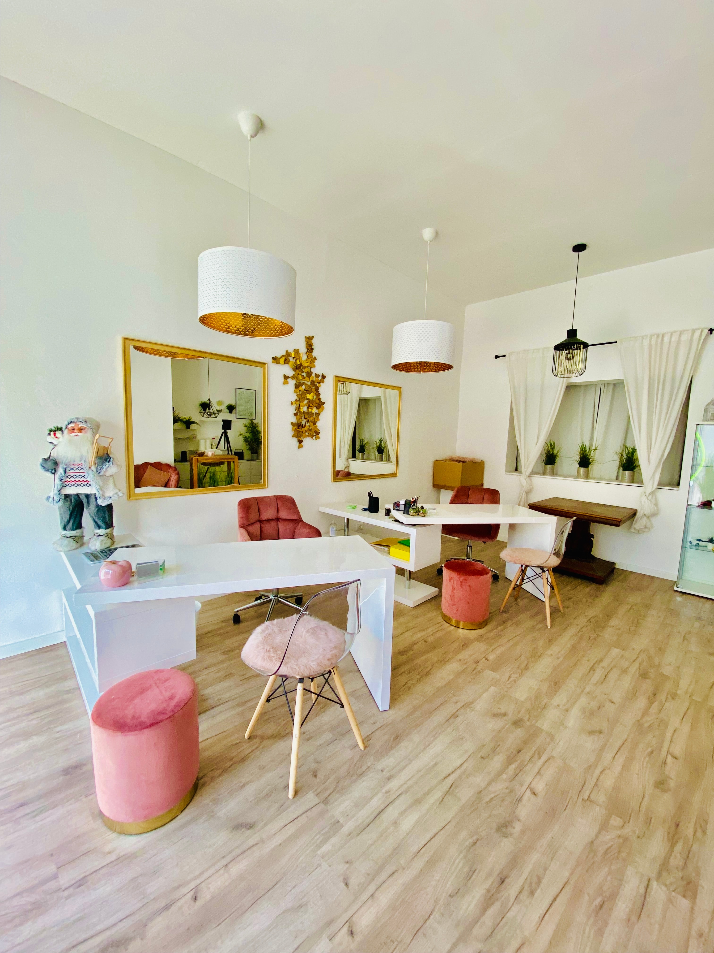 Geschäft - ideal als Kosmetiksalon oder Nagelstudio - in Bozen, D... 3 Geschäft - ideal als Kosmetiksalon oder Nagelstudio - in Bozen, D... 3