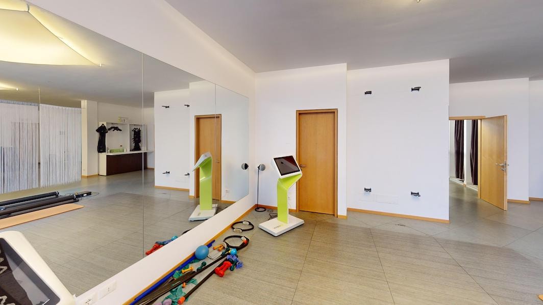 Modernes Büro/Studio im Herzen von Meran zu vermieten – Flexibel,... 4 Modernes Büro/Studio im Herzen von Meran zu vermieten – Flexibel,... 4