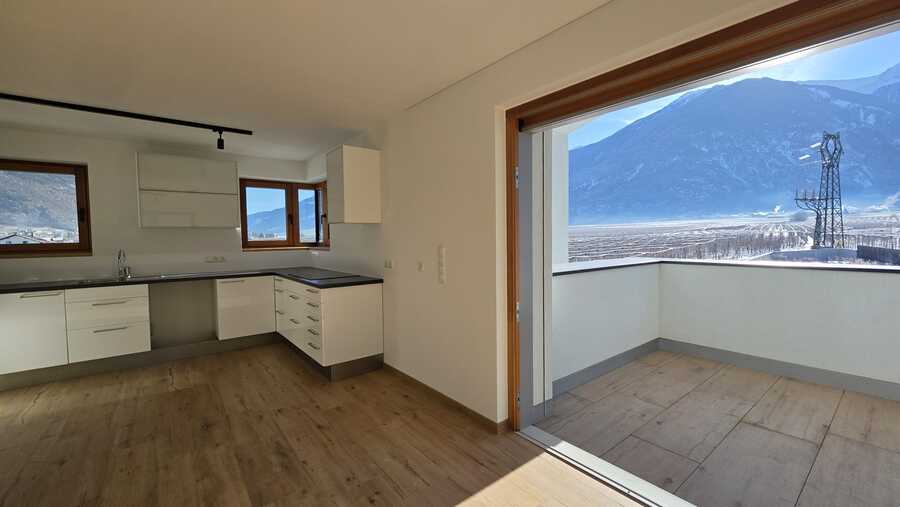 Miete - Wunderschöne, exklusive Penthousewohnung mit großer Terrasss 4 Miete - Wunderschöne, exklusive Penthousewohnung mit großer Terrasss 4