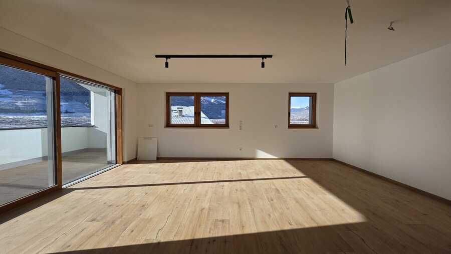 Miete - Wunderschöne, exklusive Penthousewohnung mit großer Terrasss 5 Miete - Wunderschöne, exklusive Penthousewohnung mit großer Terrasss 5