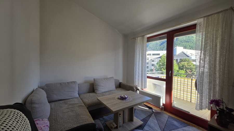 Helle Zweizimmerdachgeschosswohnung im Zentrum von Latsch 2 Helle Zweizimmerdachgeschosswohnung im Zentrum von Latsch 2