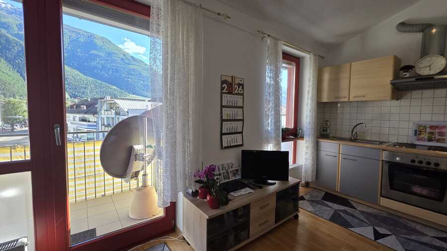 Helle Zweizimmerdachgeschosswohnung im Zentrum von Latsch 8 Helle Zweizimmerdachgeschosswohnung im Zentrum von Latsch 8